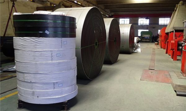 如何通過(guò)維護(hù)尼龍輸送帶增加其使用壽命
